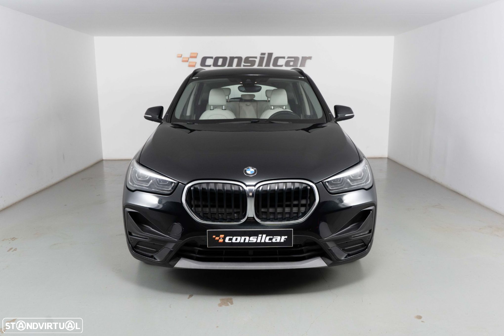 BMW X1 25 e xDrive Corporate Edition - 2