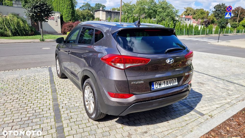 Hyundai Tucson 1.7 CRDI BlueDrive Comfort 2WD DCT - 20