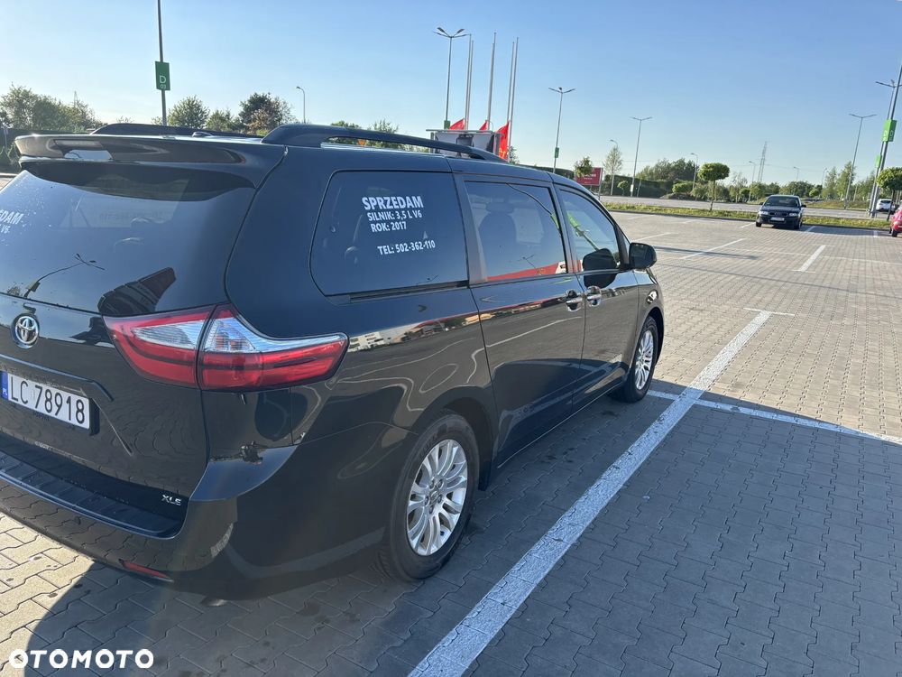 Toyota Sienna 3.5 V6 - 5