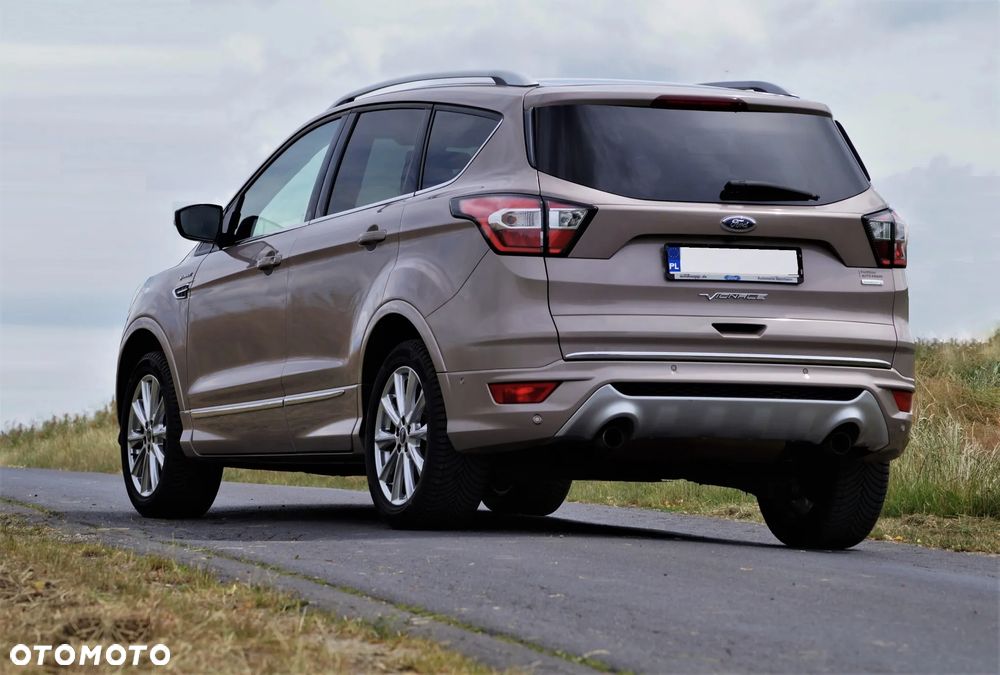 Ford Kuga - 9