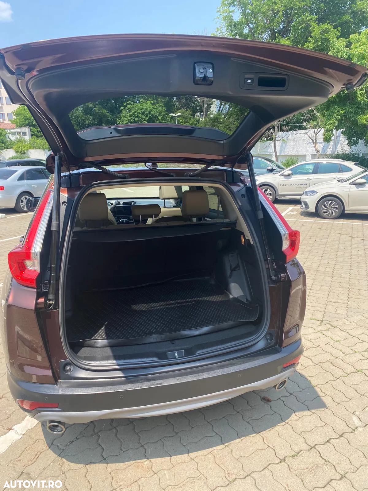 Honda CR-V 1.5 VTEC Turbo 4WD CVT Executive - 9