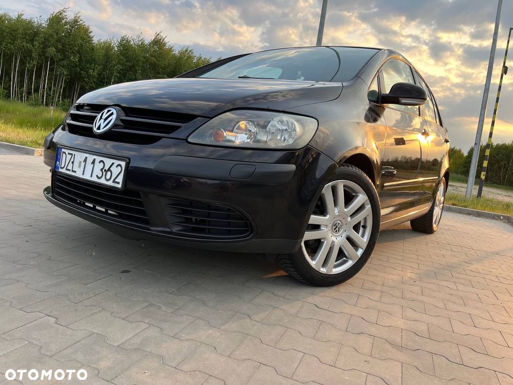 Volkswagen Golf - 11