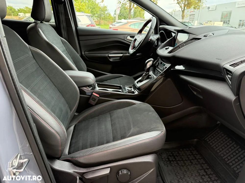 Ford Kuga - 18