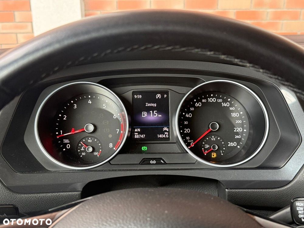Volkswagen Tiguan - 14