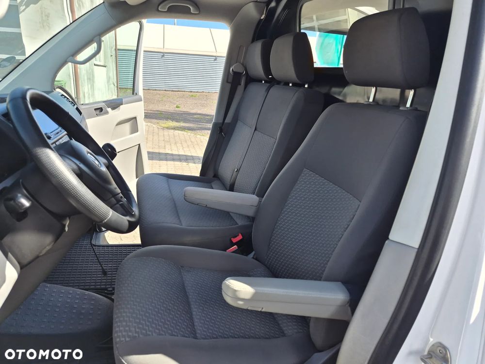Volkswagen Transporter - 15