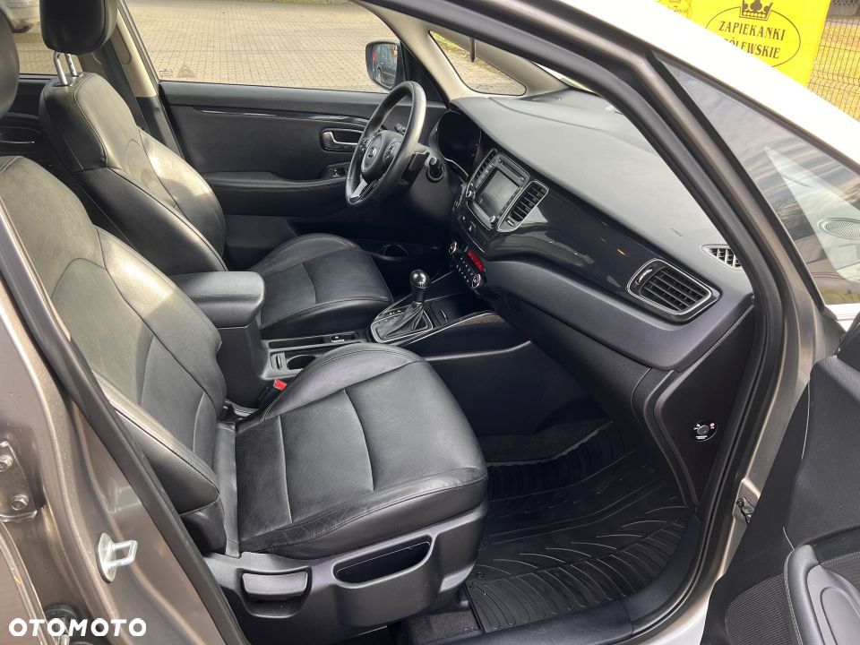 Kia Carens 1.7 CRDi Spirit - 15
