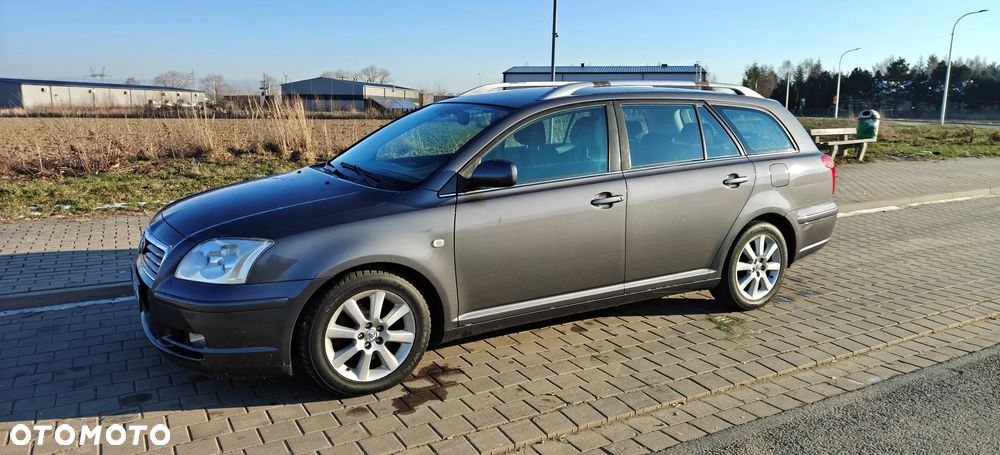 Toyota Avensis 2.0 D-4D Combi - 20