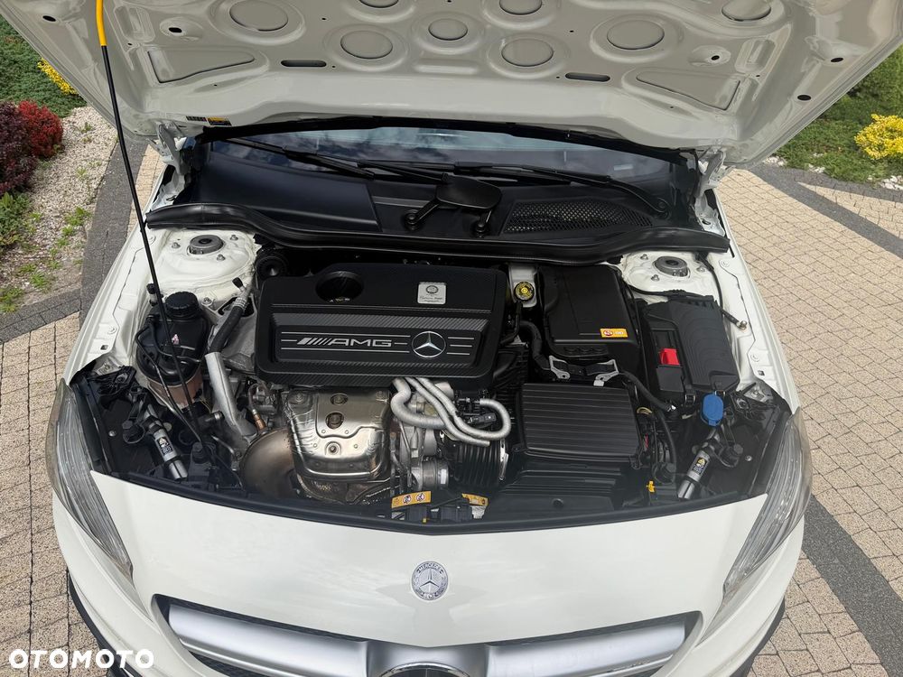 Mercedes-Benz Klasa A 45 AMG 4Matic AMG Speedshift 7G-DCT - 33