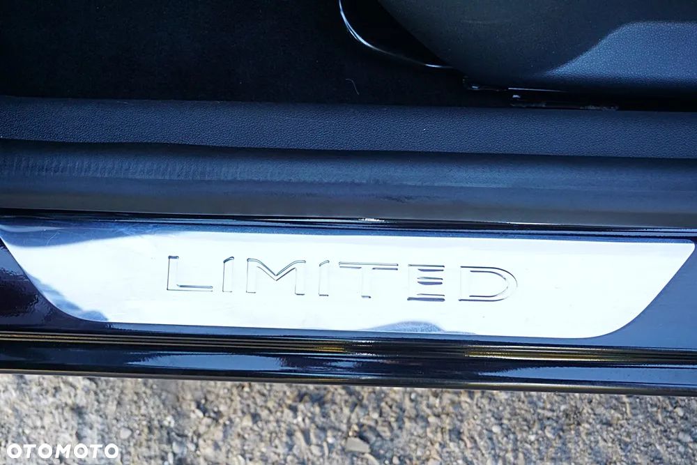 Renault Clio 0.9 Energy TCe Limited - 36