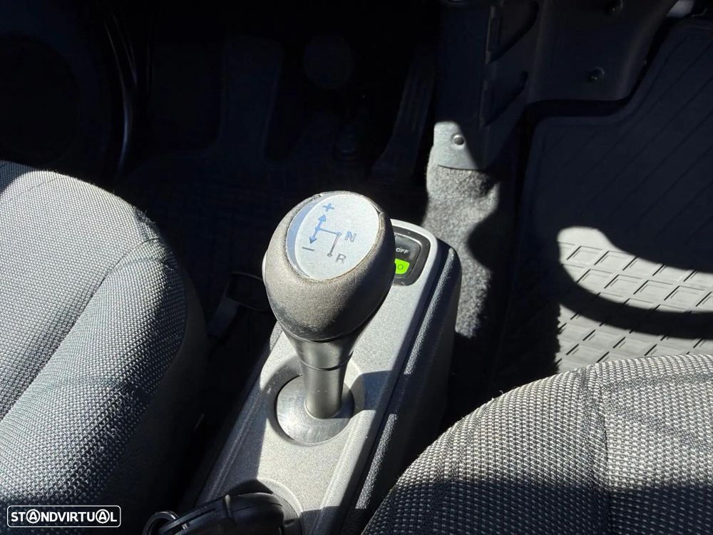 Smart ForTwo Coupé 1.0 mhd Passion 71 - 18