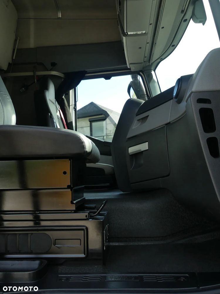 Renault T480 13L / EURO 6 / STANDARD /  SUPER STAN / - 24