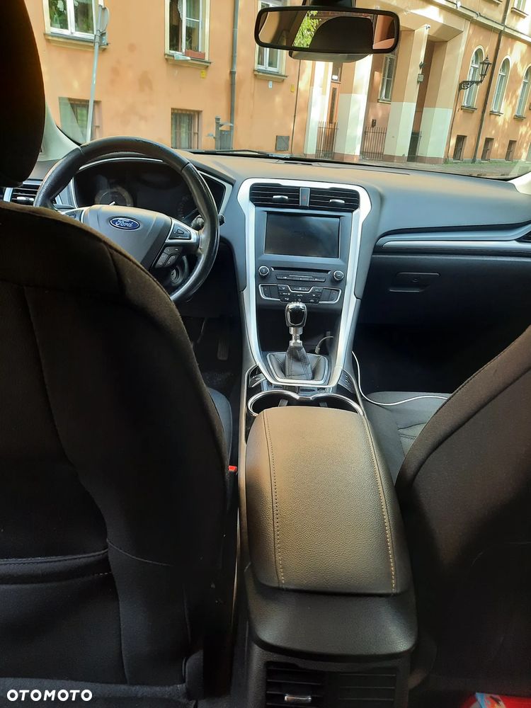 Ford Mondeo - 20