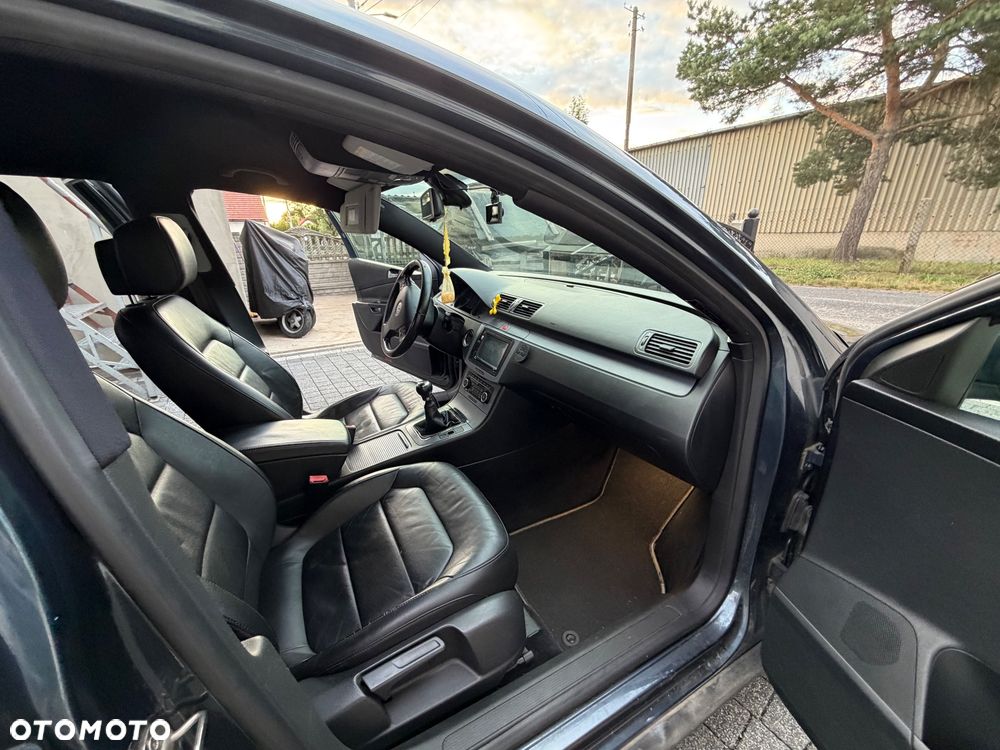 Volkswagen Passat 2.0 TDI DPF Comfortline - 9