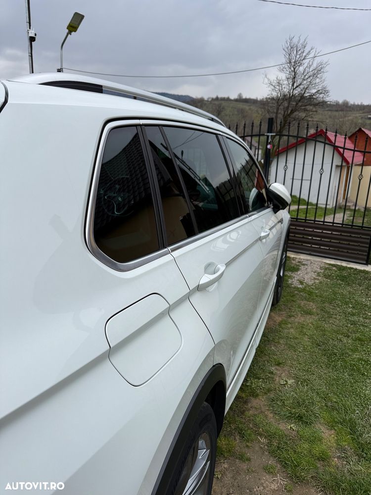 Volkswagen Tiguan 1.4 TSI BlueMotion Technology Sport & Style - 28