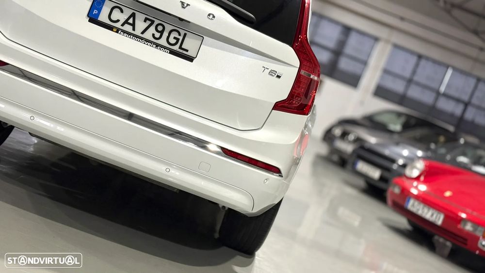 Volvo XC 90 T8 AWD Core - 11