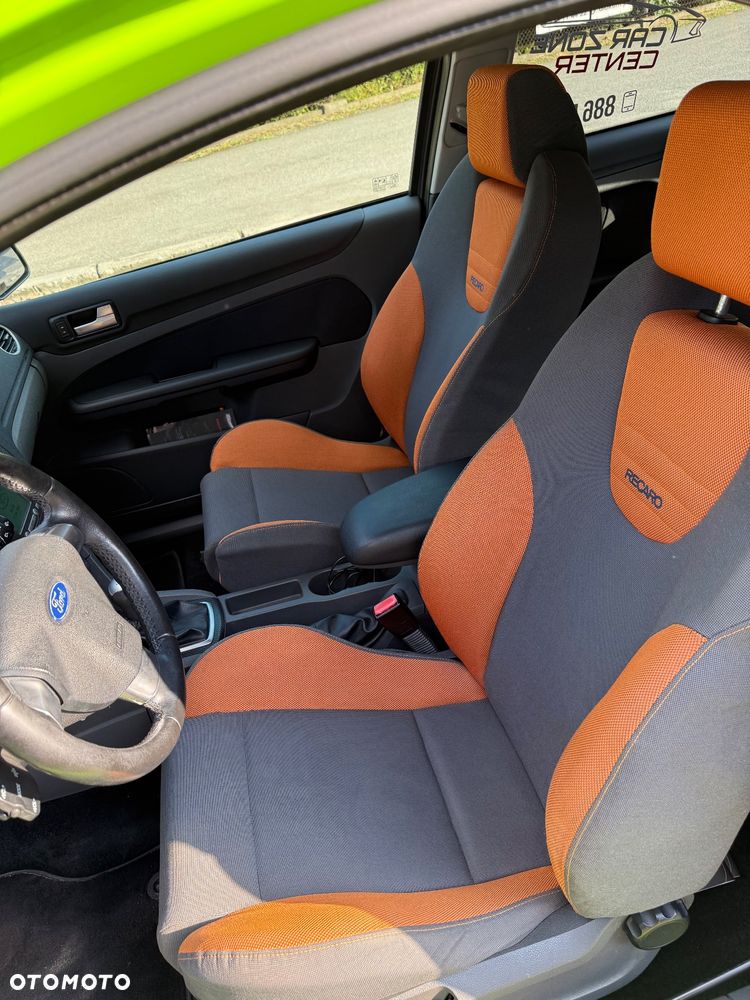 Ford Focus 2.0 Sport - 15