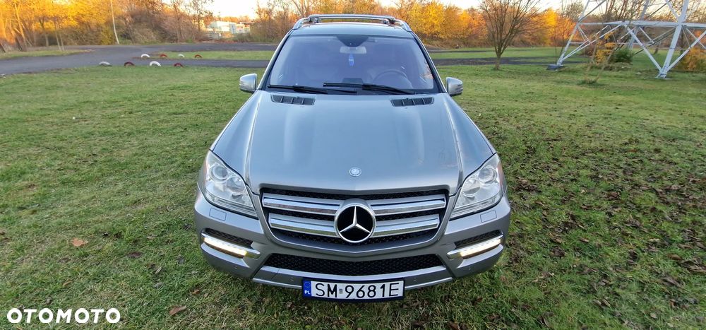 Mercedes-Benz GL 320 CDI DPF 4Matic 7G-TRONIC - 2