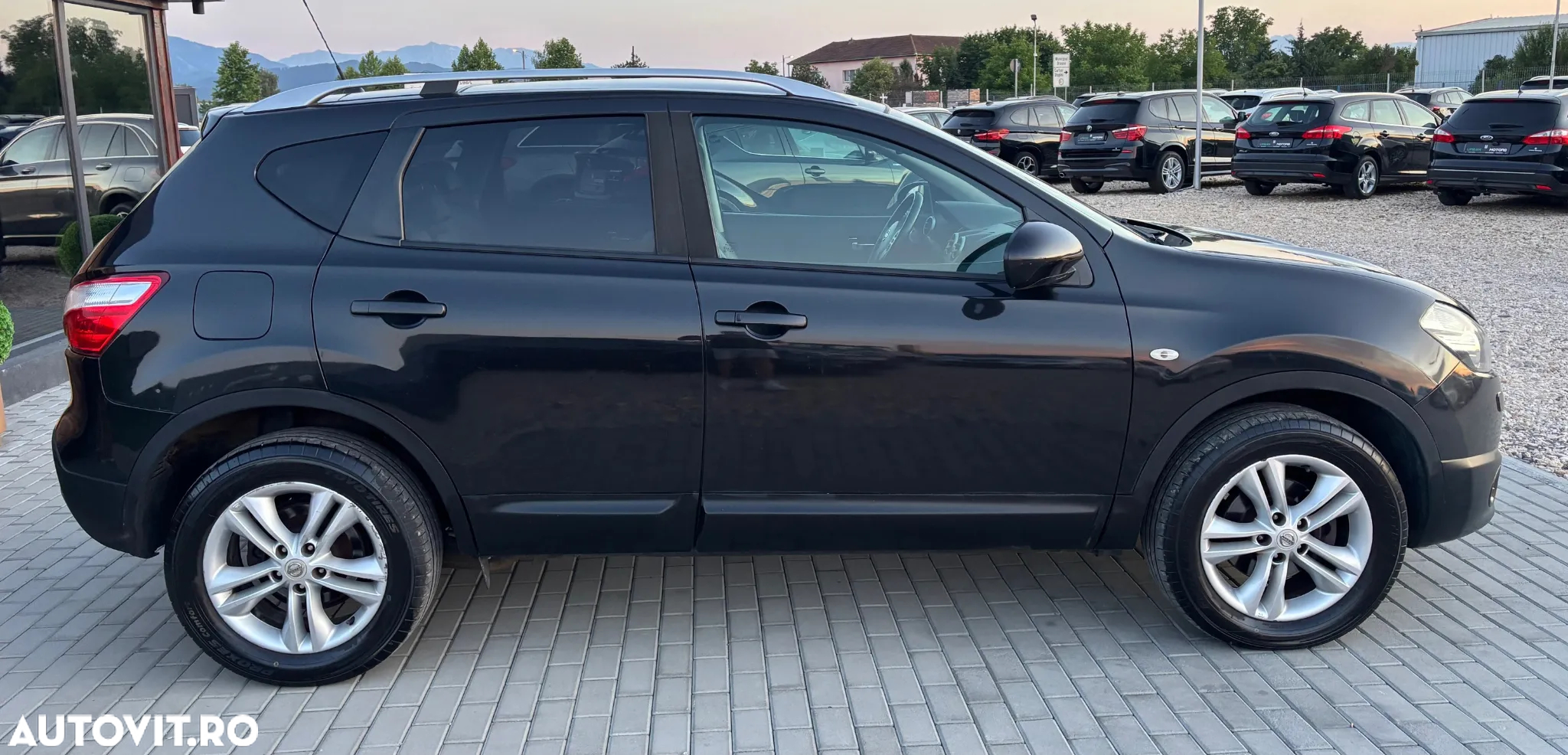 Nissan Qashqai 1.6 DCI DPF Start/Stop tekna - 14