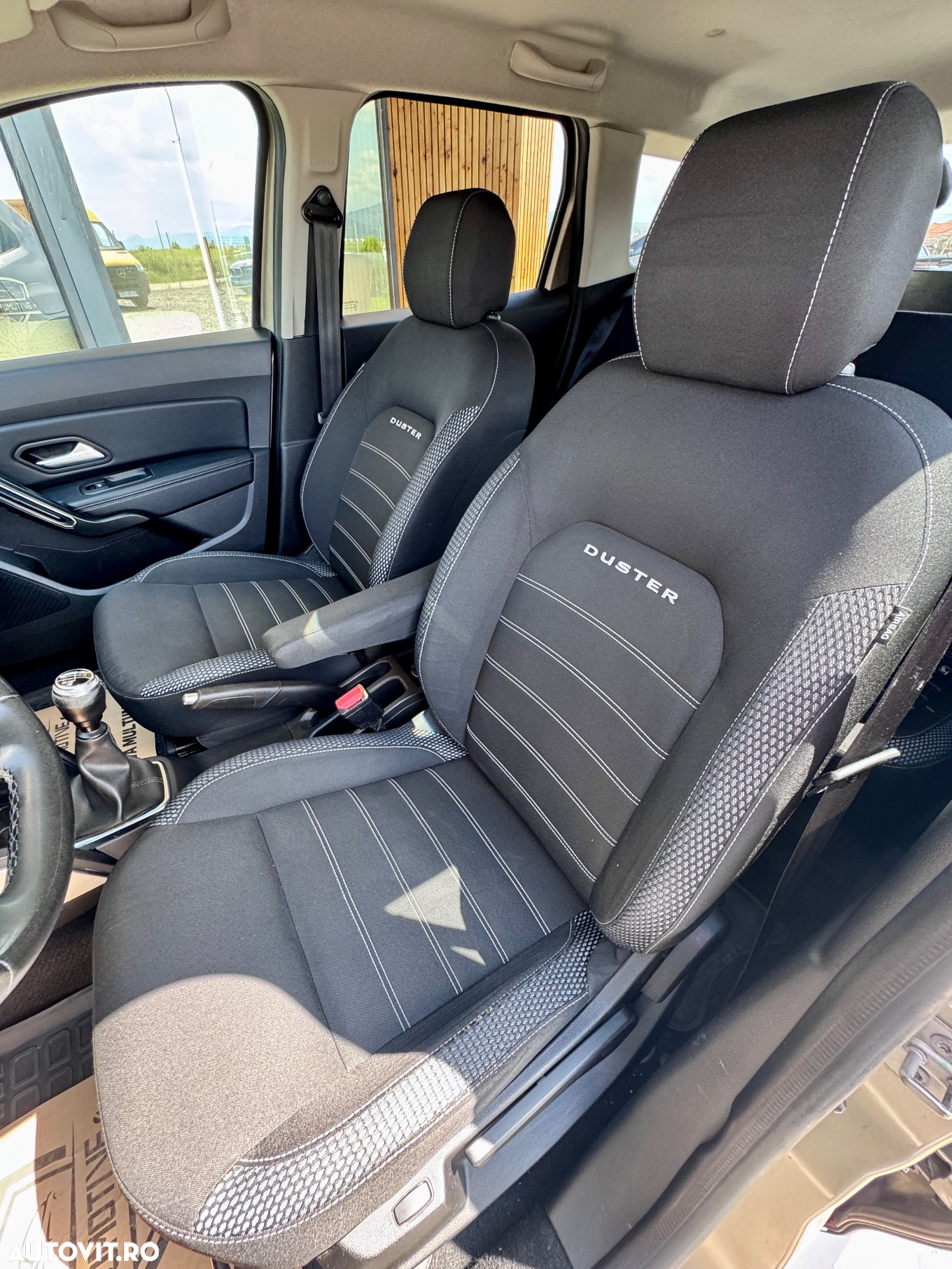 Dacia Duster 1.5 Blue dCi 4WD Prestige jante 17" - 6