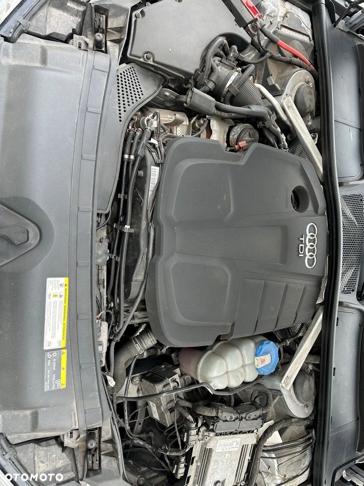 Audi A4 Avant 2.0 TDI S tronic - 12