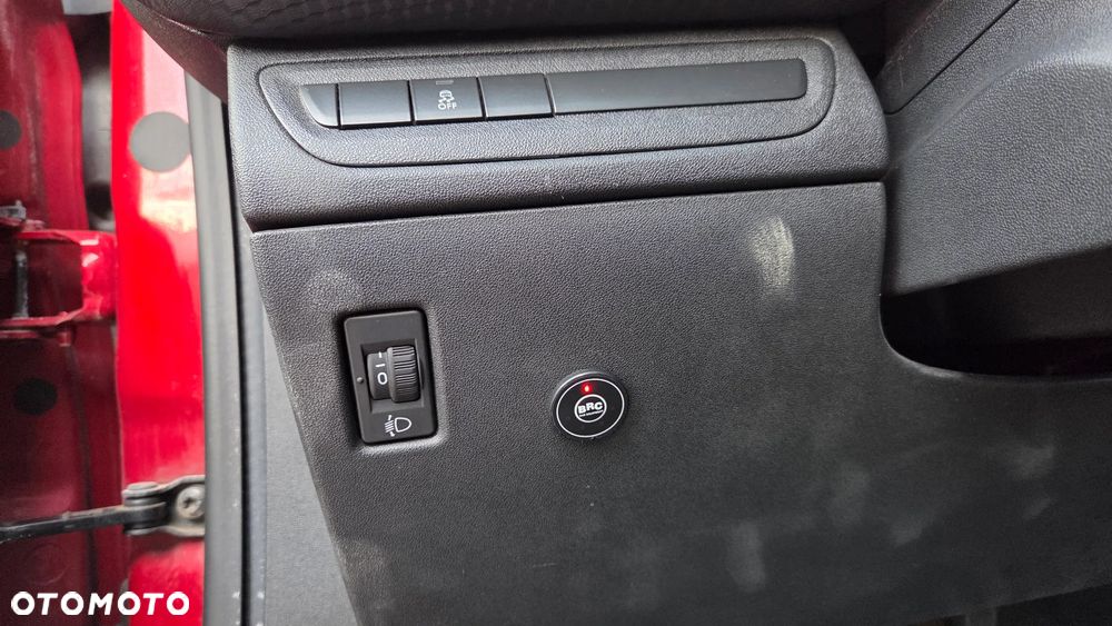 Peugeot 208 1.2 PureTech Allure - 15