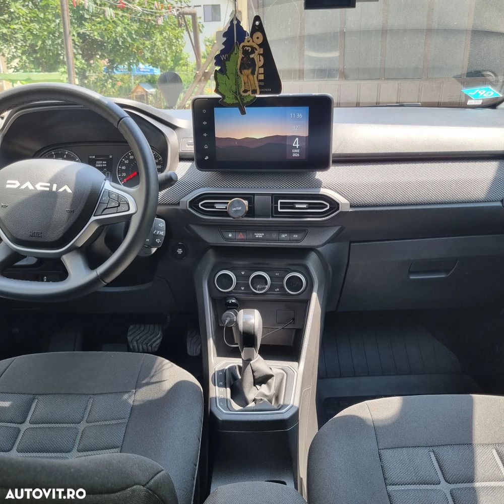 Dacia Logan TCe 90 CVT Journey - 8