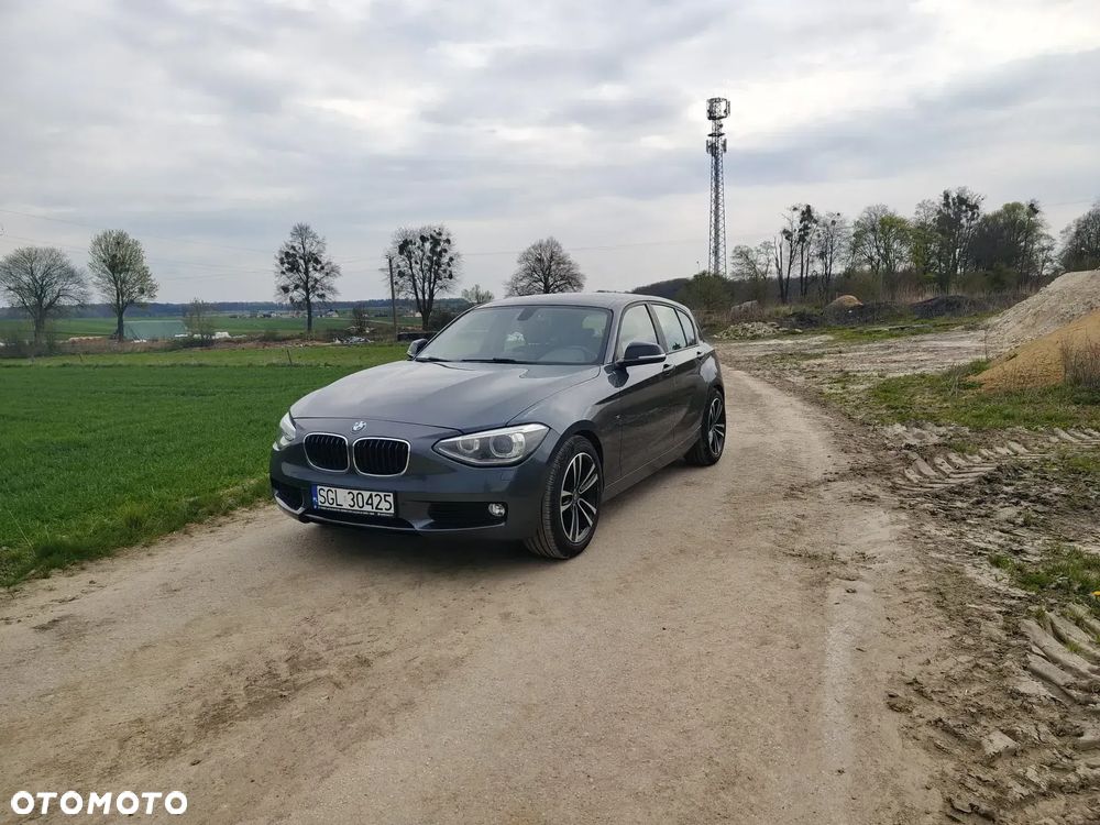 BMW Seria 1 118i Sport Line - 1