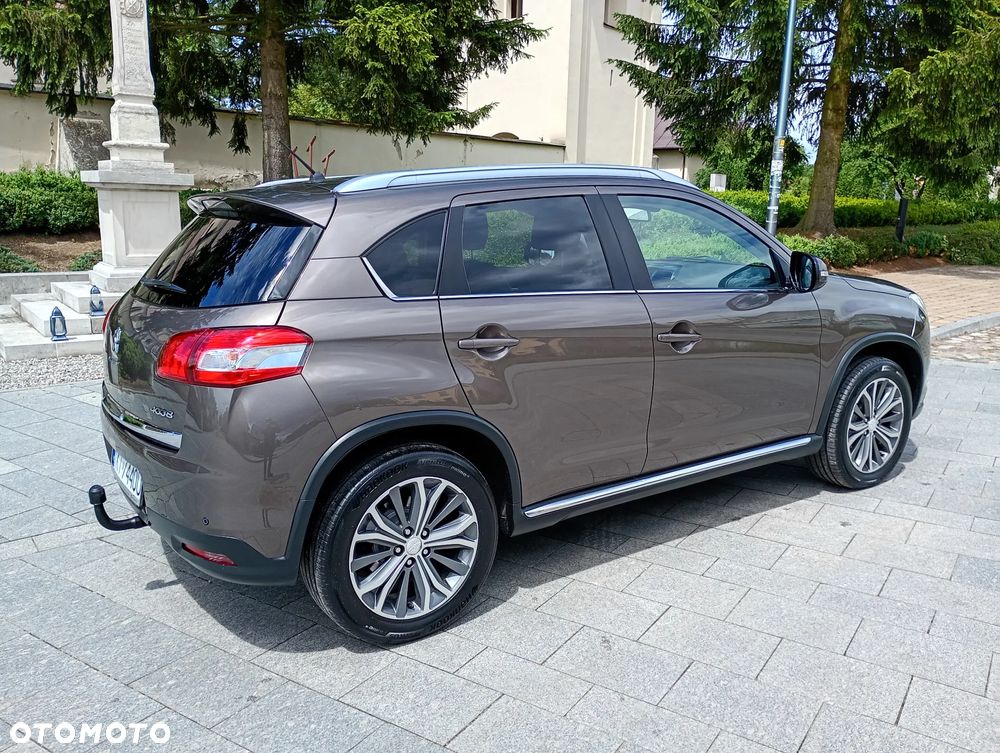 Peugeot 4008 - 16