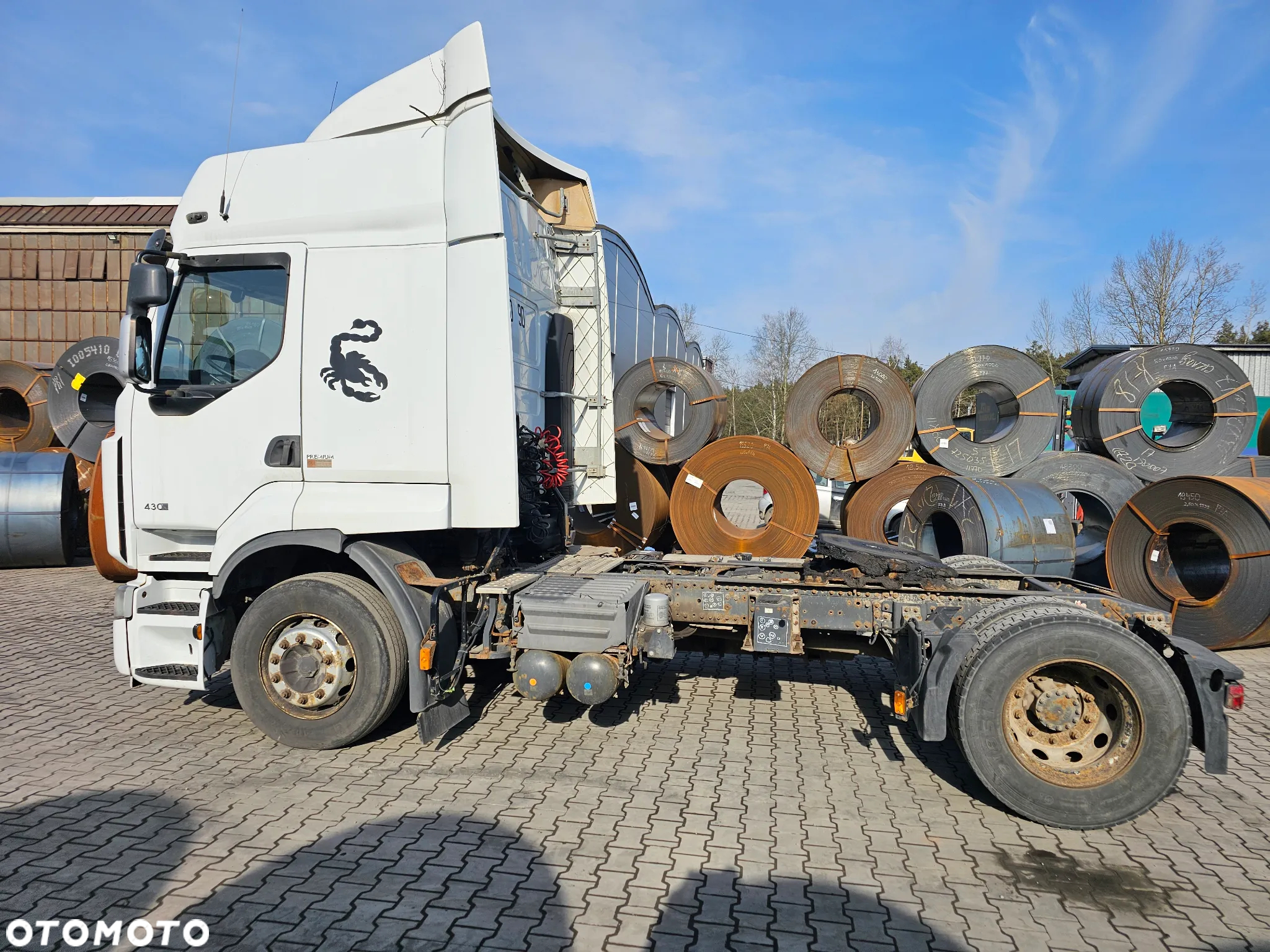 Renault Premium - 9