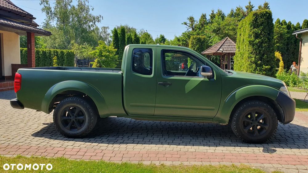 Nissan Navara 2.5 D FE Long - 6