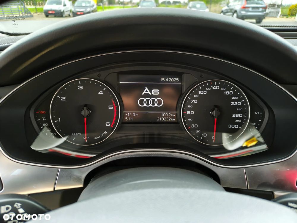 Audi A6 Avant 2.0 TDI quattro S tronic - 24