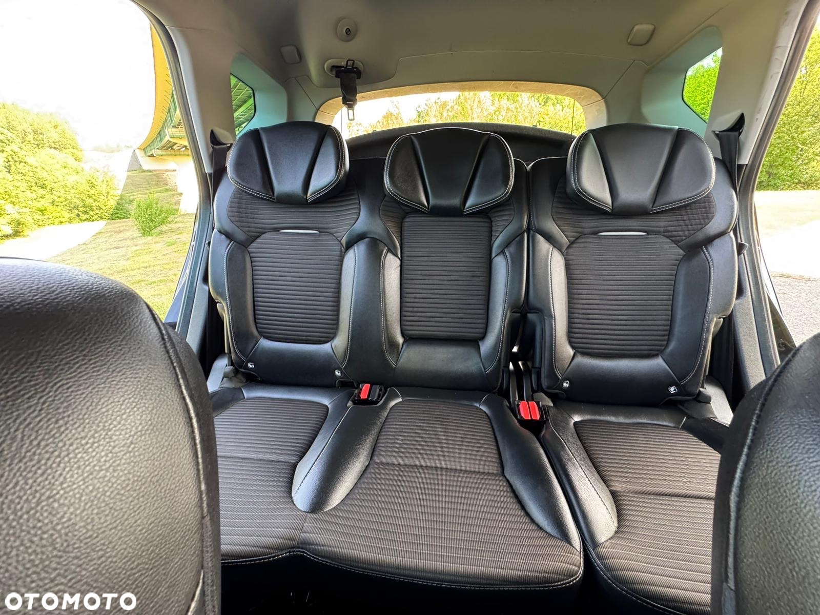 Renault Scenic ENERGY dCi 110 EDC BOSE EDITION - 27
