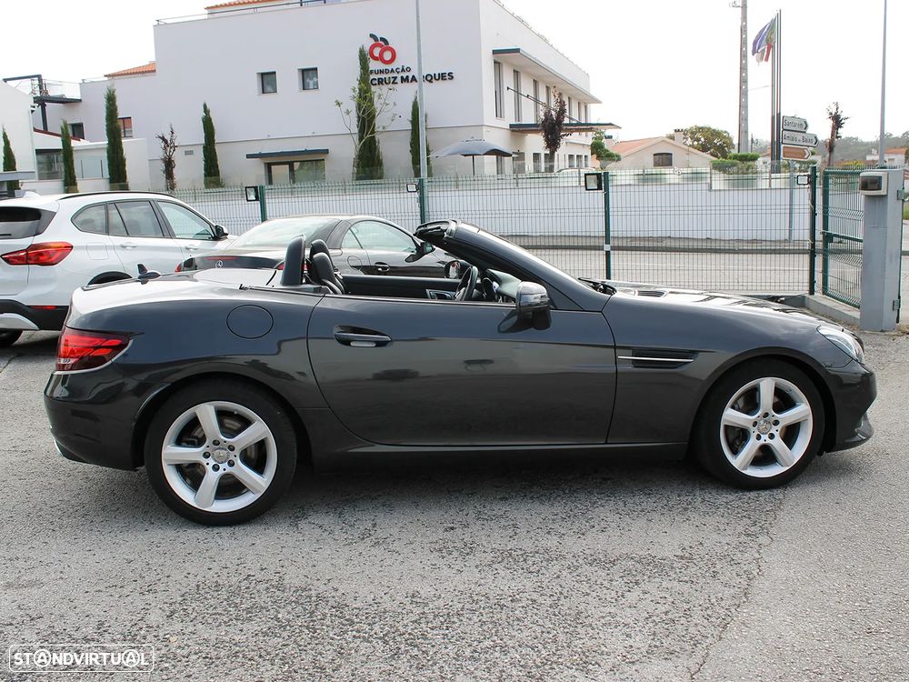 Mercedes-Benz SLC 200 - 4