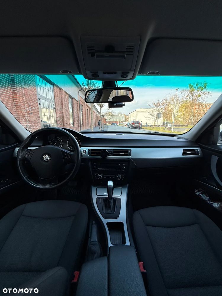 BMW Seria 3 320d DPF - 19