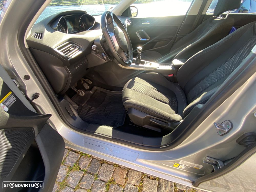 Peugeot 308 SW 1.6 BlueHDi Active - 8