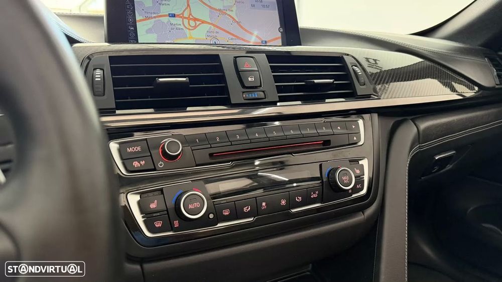 BMW M4 Auto - 23