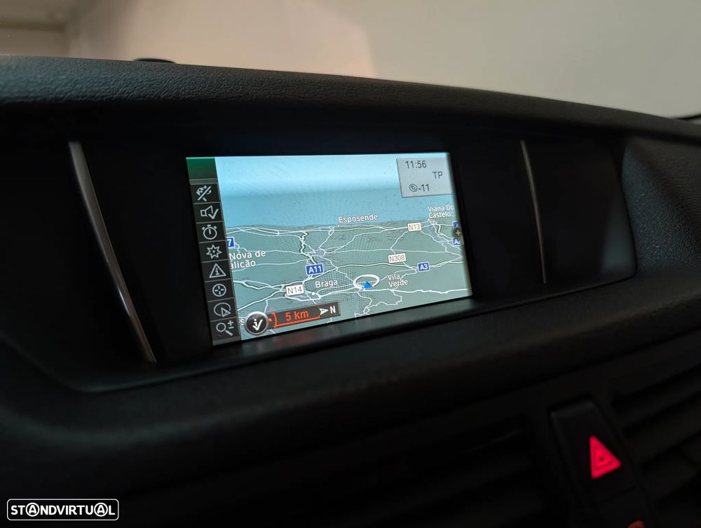 BMW X1 sDrive16d Sport Line - 25