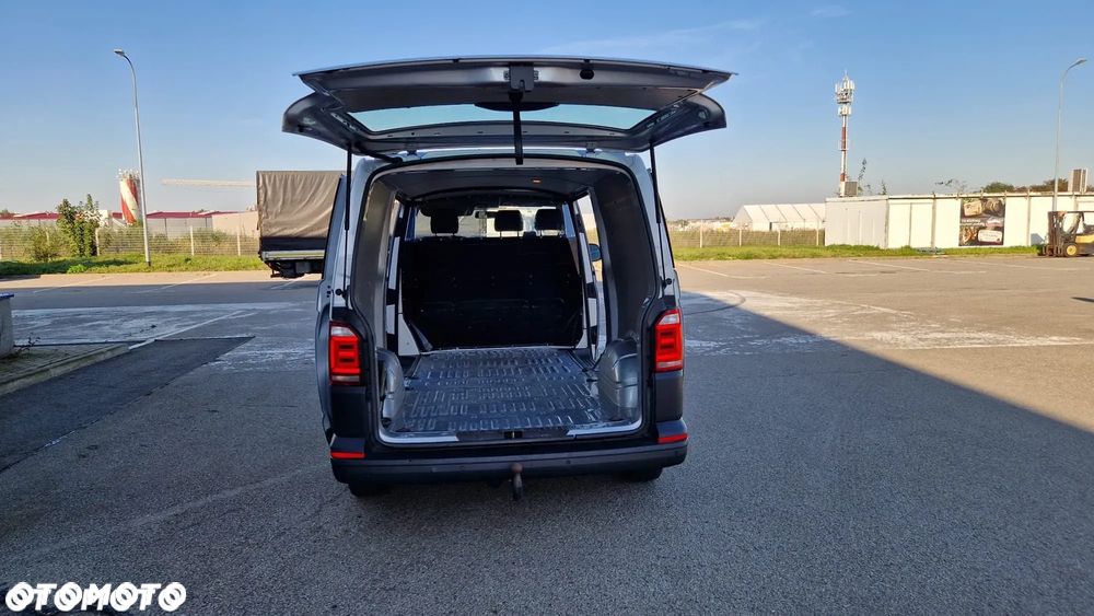 Volkswagen Transporter T6 TDI L2H1 Plus Comfortline 4Motion DSG - 10