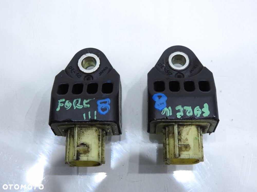 SENSOR UDERZENIA BOCZNY SUBARU FORESTER III - 2