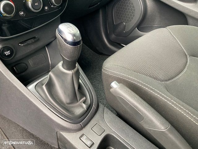 Renault Clio 1.5 dCi Zen - 17