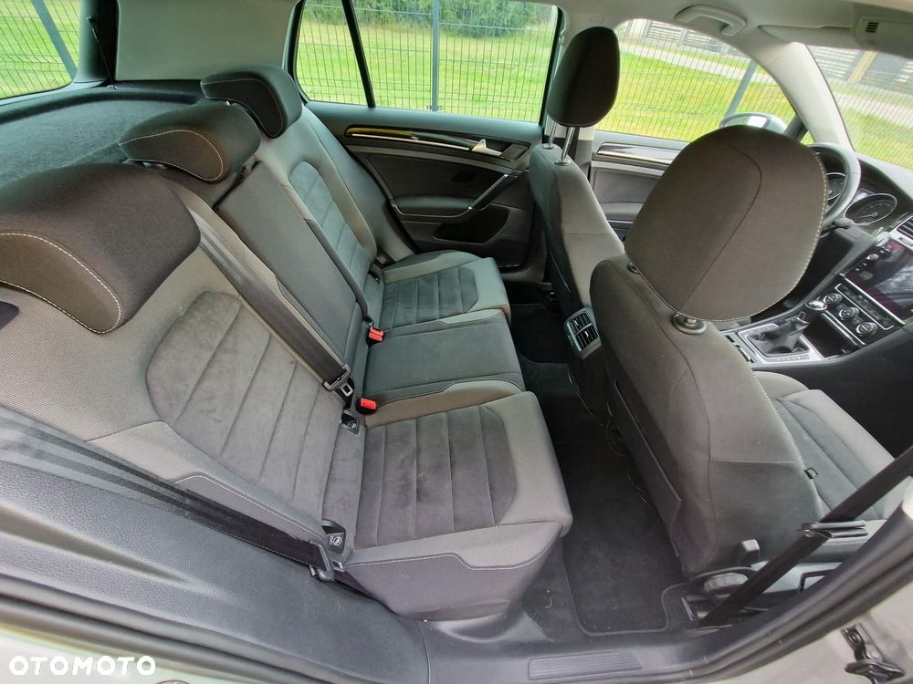 Volkswagen Golf 1.4 TSI BMT Highline - 13