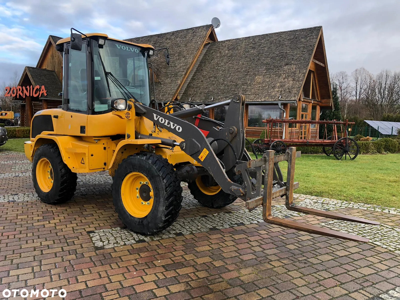 Volvo L30G - 7