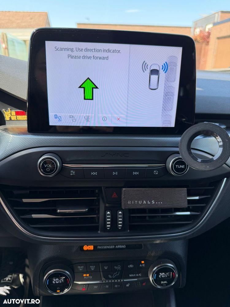 FORD Focus 2019 — imagine 14