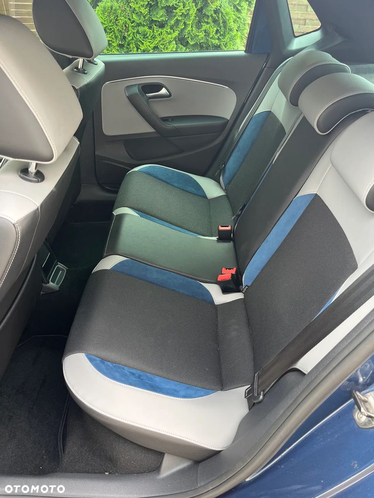 Volkswagen Polo - 10