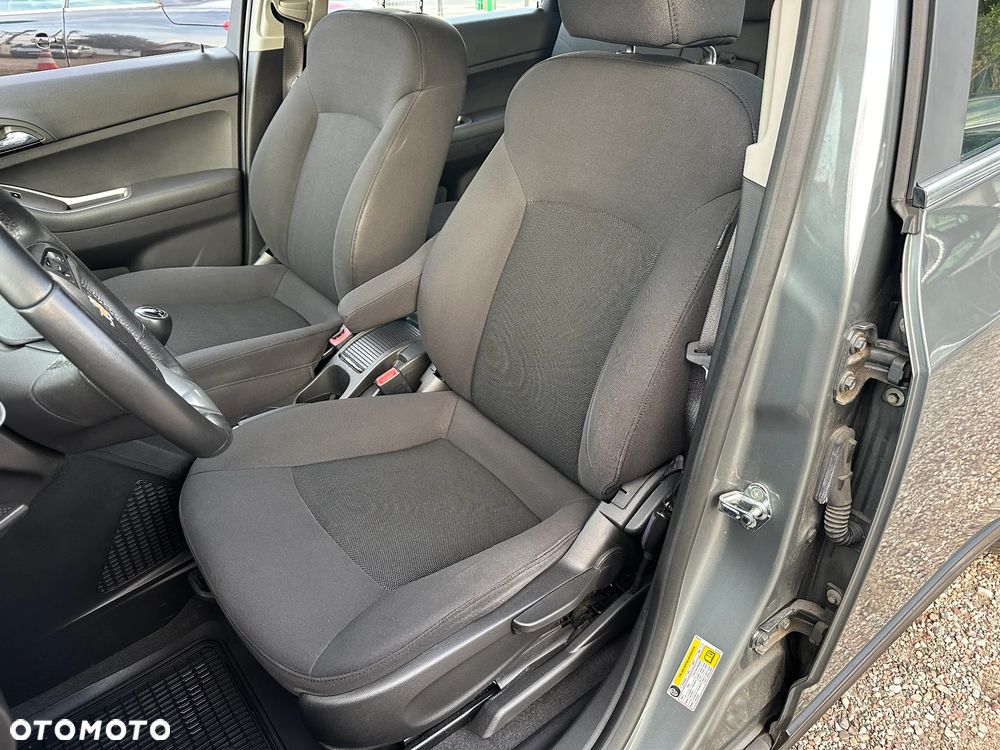 Chevrolet Orlando - 15