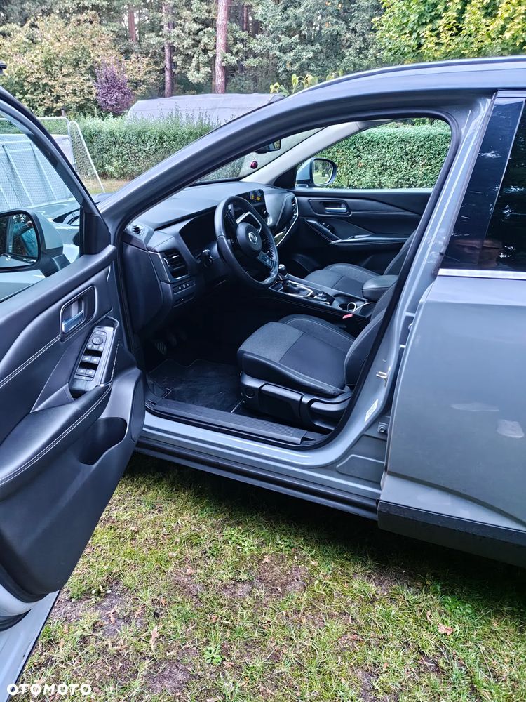 Nissan Qashqai 1.3 DIG-T N-Connecta EU6d - 14