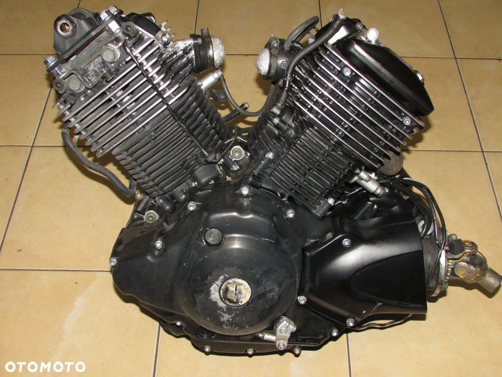 Yamaha BT 1100 Bulldog silnik engine - 2