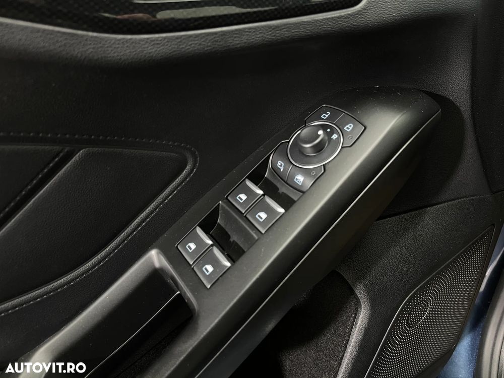 Ford Focus 1.0 EcoBoost Hybrid Aut. ST-LINE - 19