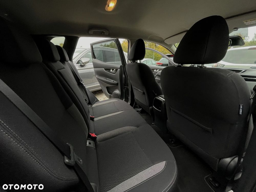 Nissan Qashqai 1.2 DIG-T N-Connecta - 17