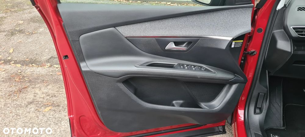 Peugeot 3008 1.5 BlueHDi Allure S&S EAT8 - 10